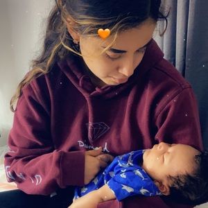 Meet your Posher, Emely